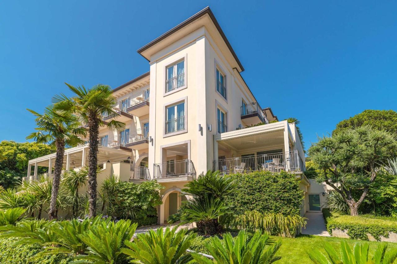 Villa Rosa Hotel Desenzano Desenzano del Garda Ngoại thất bức ảnh