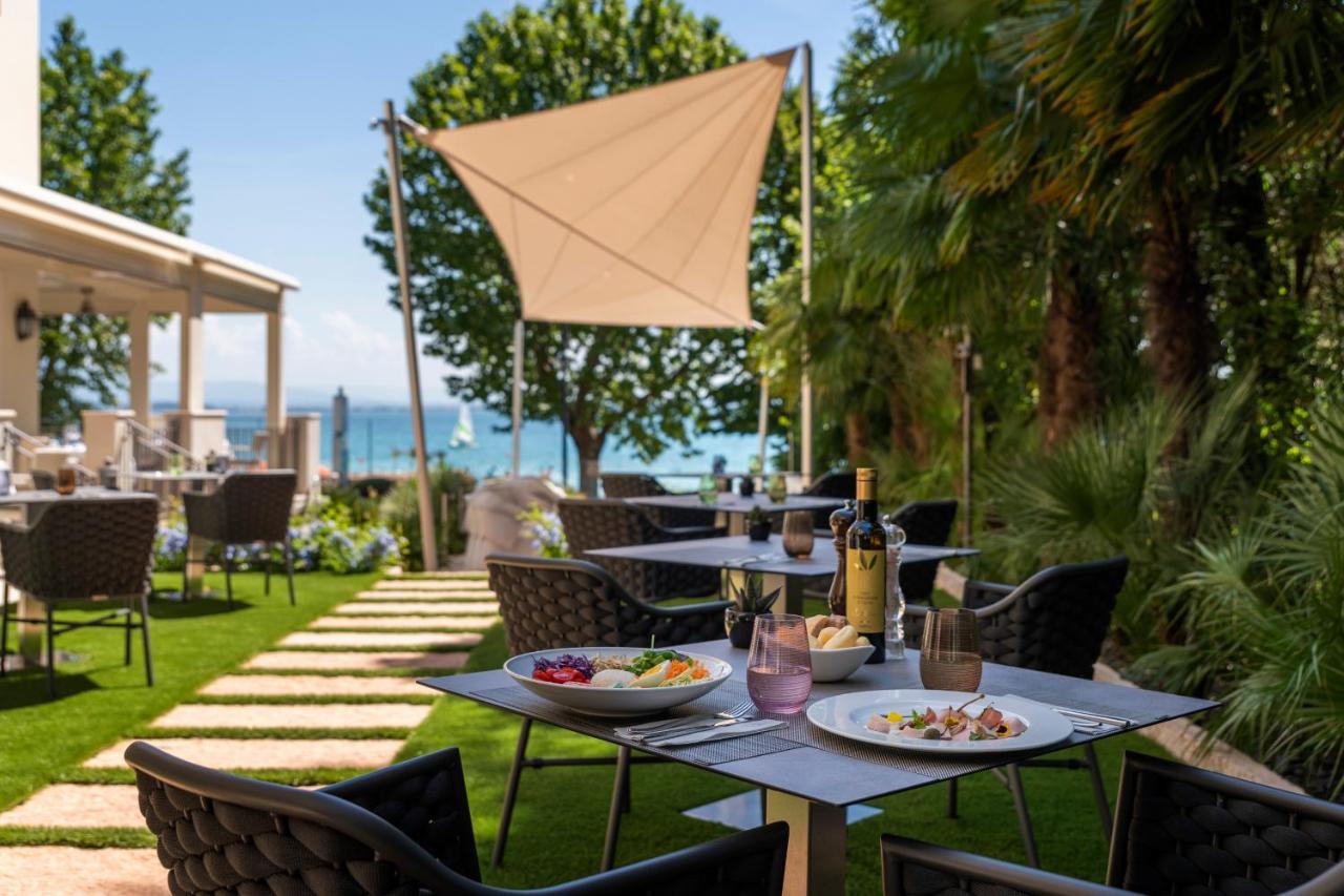 Villa Rosa Hotel Desenzano Desenzano del Garda Ngoại thất bức ảnh
