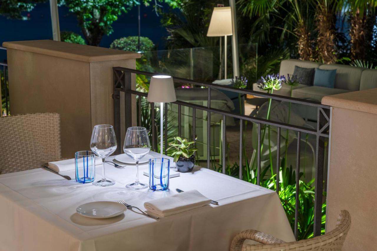 Villa Rosa Hotel Desenzano Desenzano del Garda Ngoại thất bức ảnh