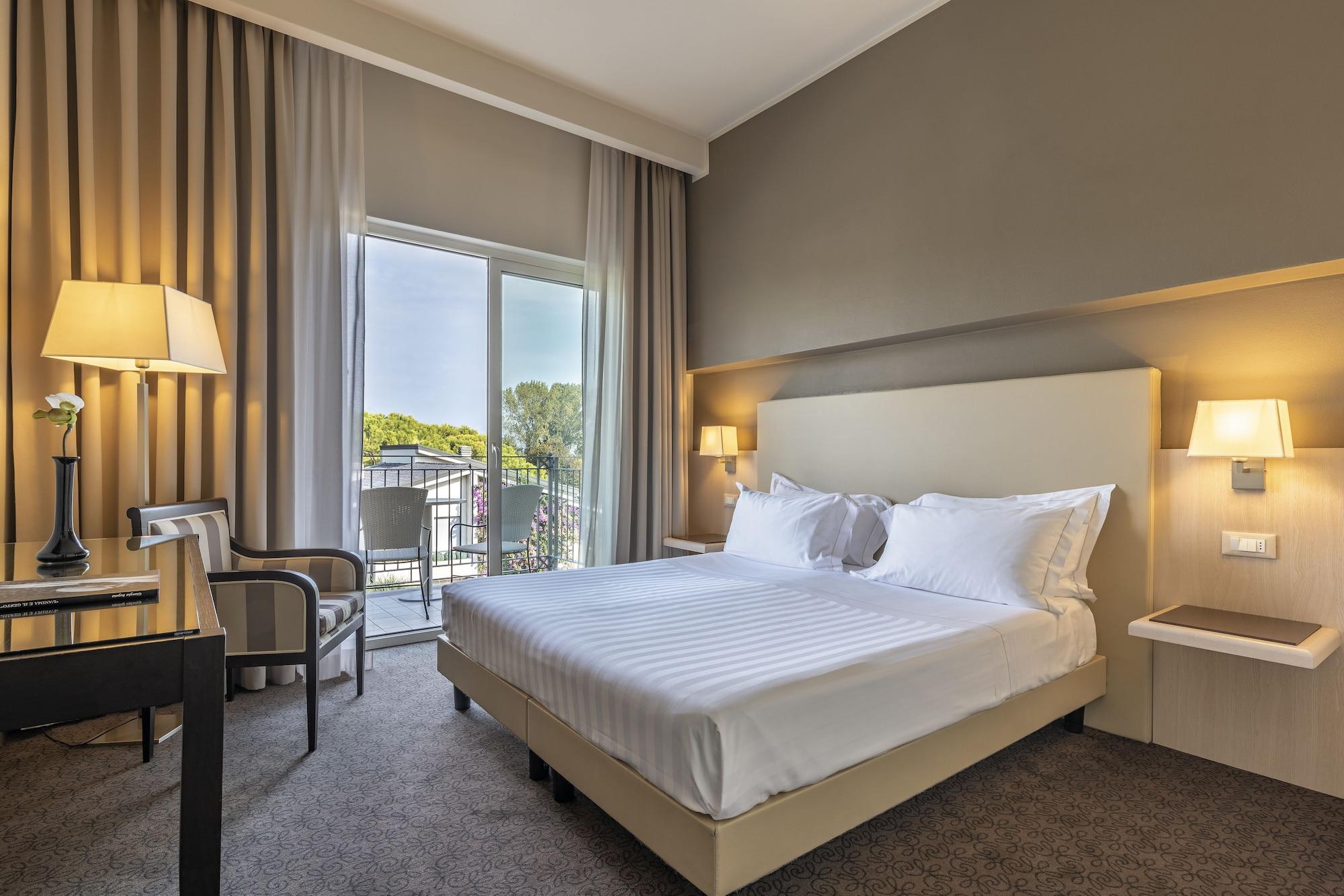 Villa Rosa Hotel Desenzano Desenzano del Garda Ngoại thất bức ảnh